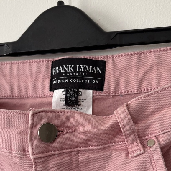 Frank Lyman Design Size XL Pink Cropped Jeans with Lace Detail - Picture 2 of 5